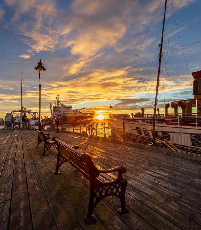 hb sign pier
